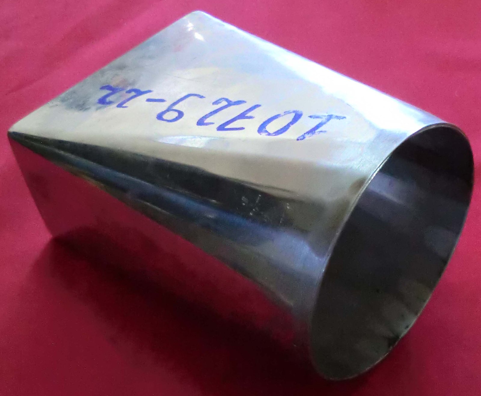 X 10729-22