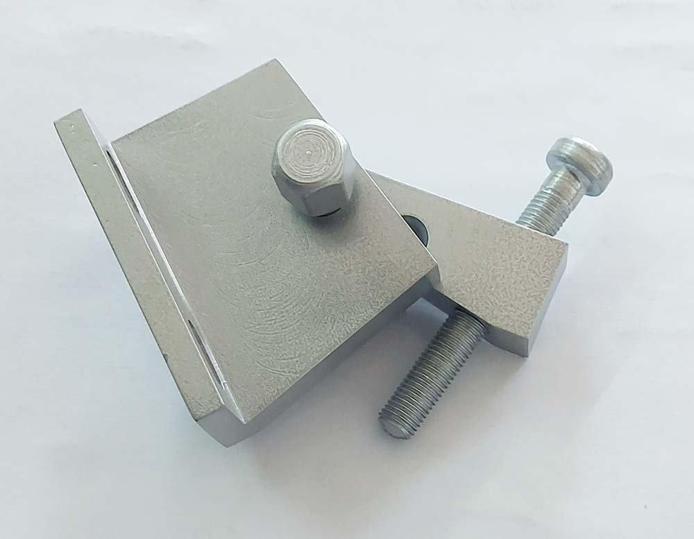 CJTO DE SOPORTE DEL PICO APLICADOR 3931463-000-01/46DS70/U46DS53