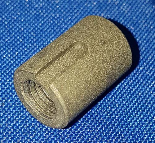 BUJE DE CARBON DE LANZADOR 38487-515